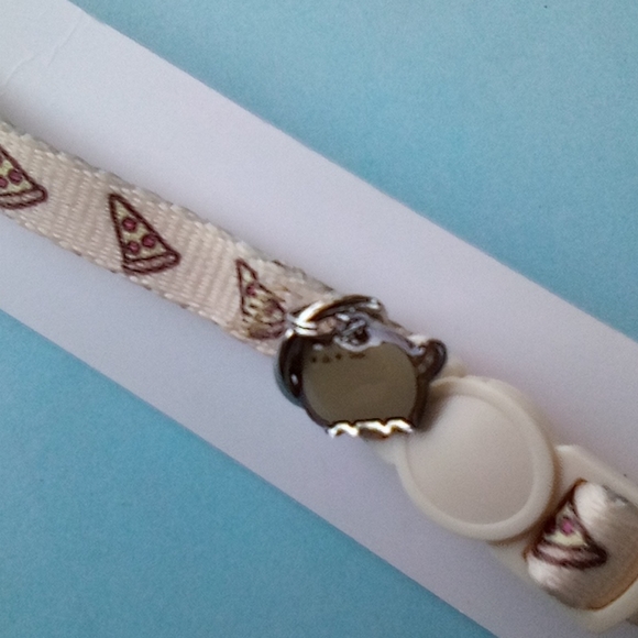 Pusheen adjustable pizza collar for pet NWT - Picture 7 of 10